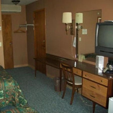 Black Bear Motel Cameron Quarto foto